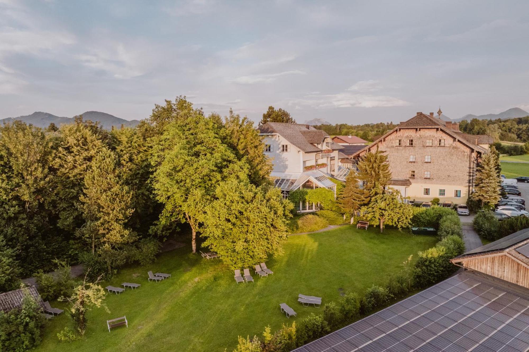 Landhotel Gschirnwirt Ойґендорф Екстер'єр фото