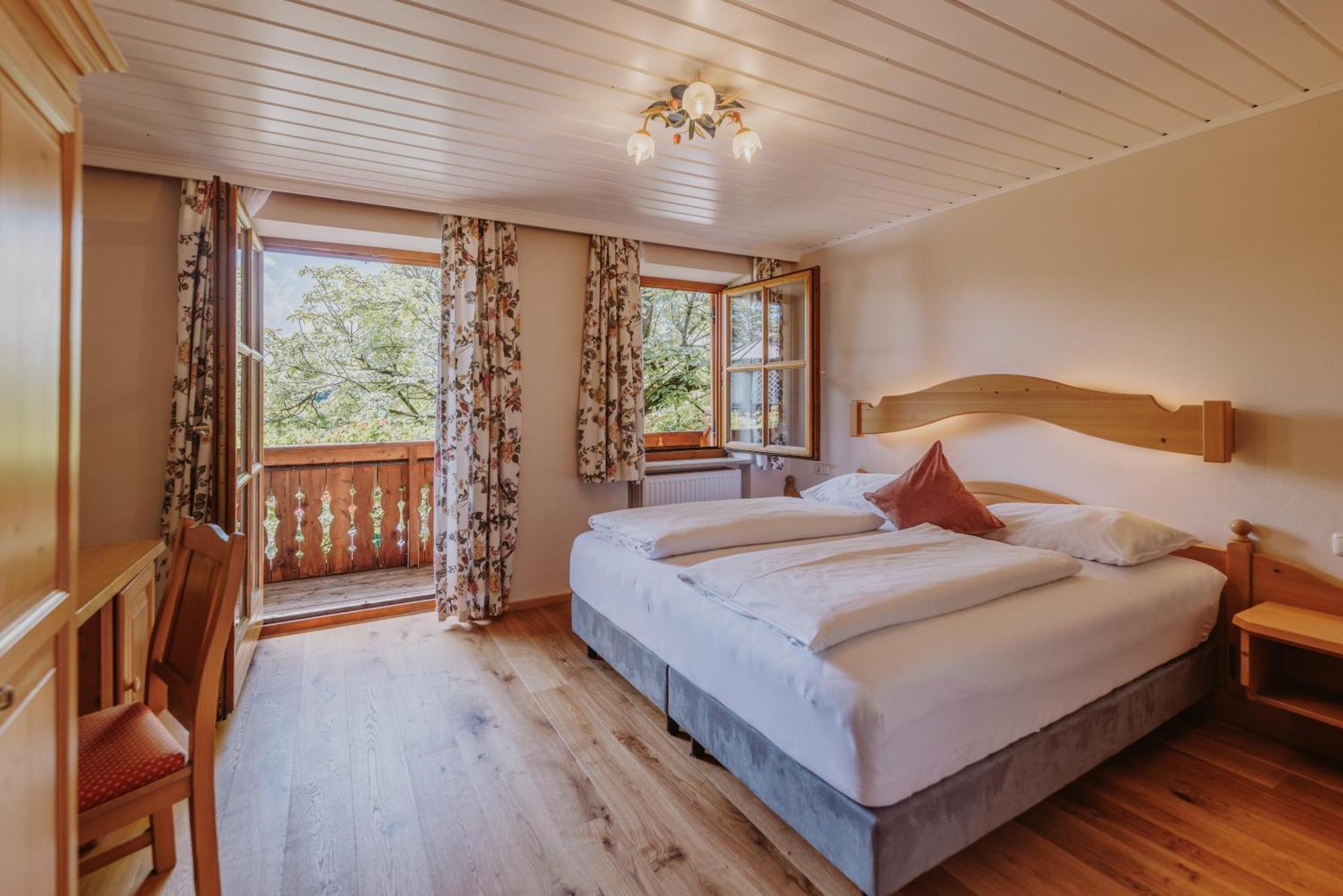 Landhotel Gschirnwirt Ойґендорф Екстер'єр фото